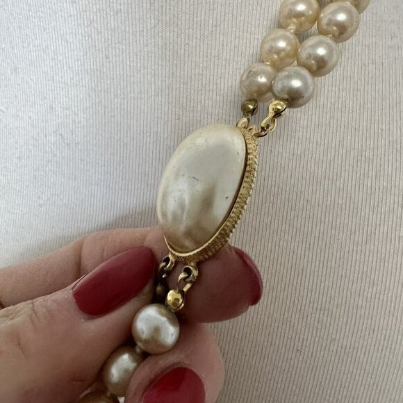 Vintage Cream Faux Pearl Double Strand Beaded Necklace - Picture 3 of 13